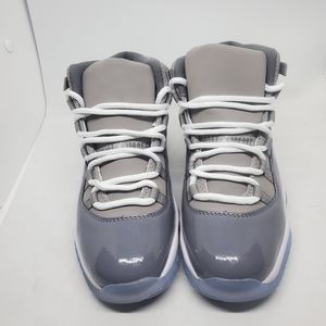 Jordan 11 Cool Grey size 7